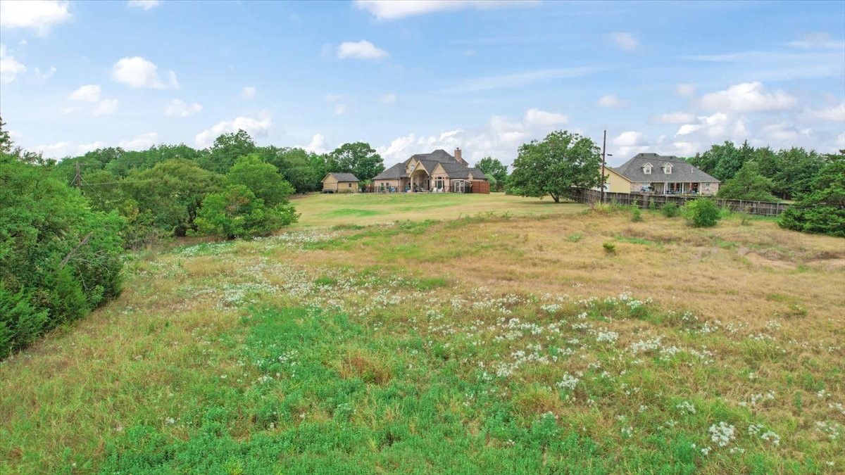 4 Fawn Hollow Trail Denison TX 75020
