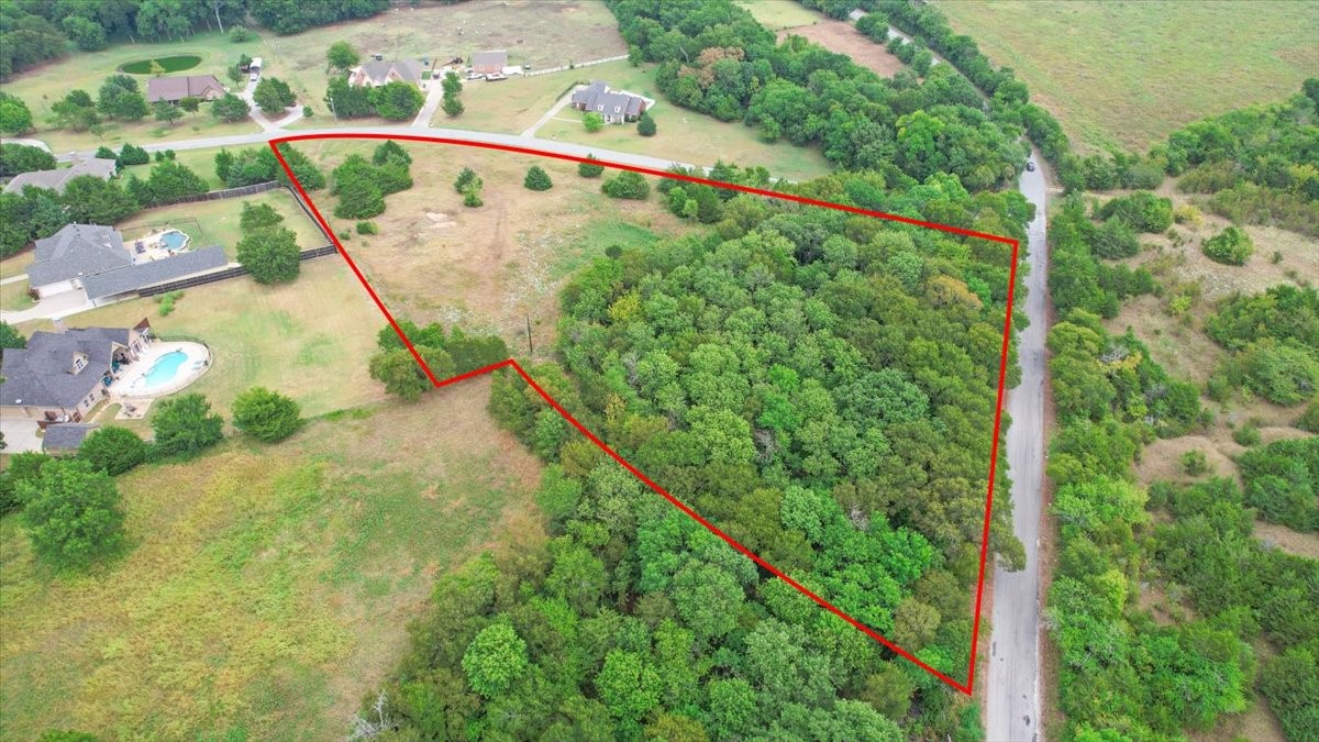 4 Fawn Hollow Trail Denison TX 75020