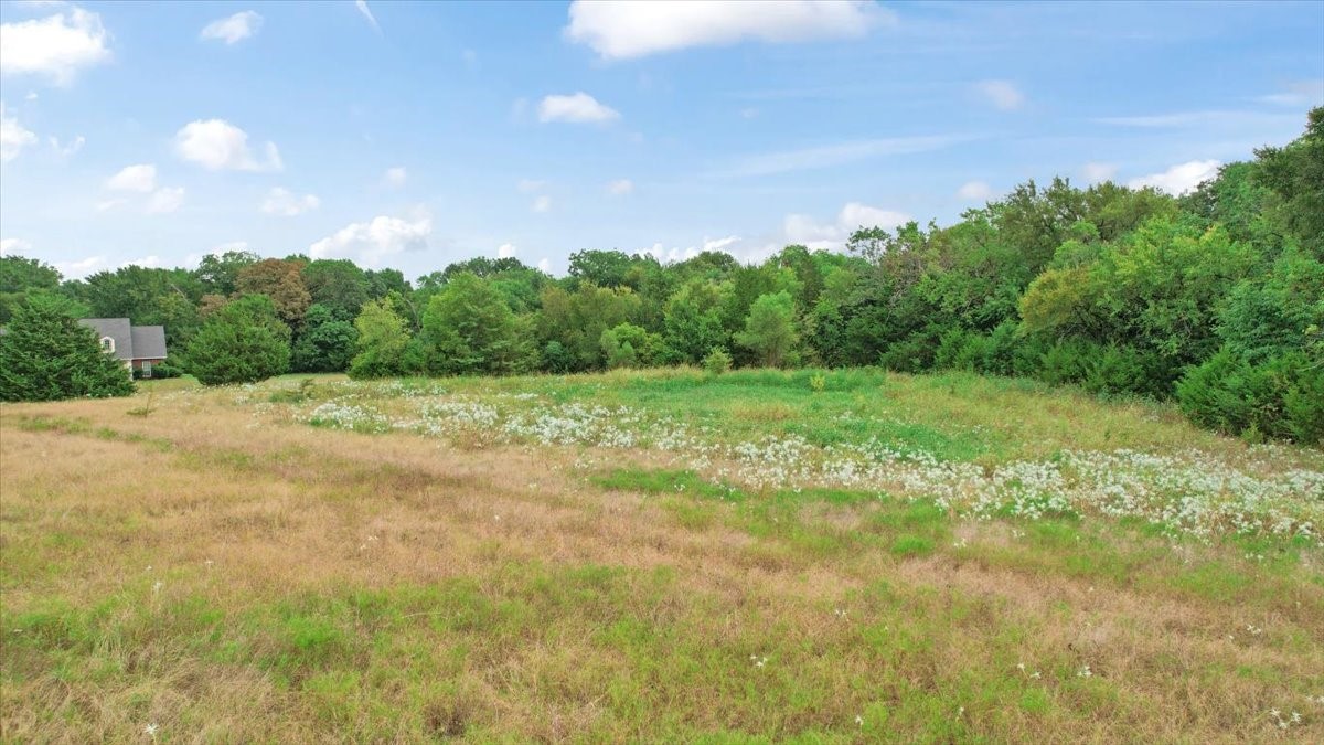 4 Fawn Hollow Trail Denison TX 75020