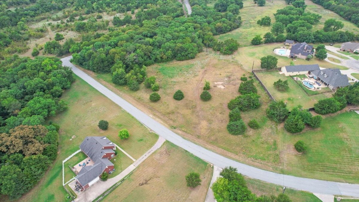 4 Fawn Hollow Trail Denison TX 75020