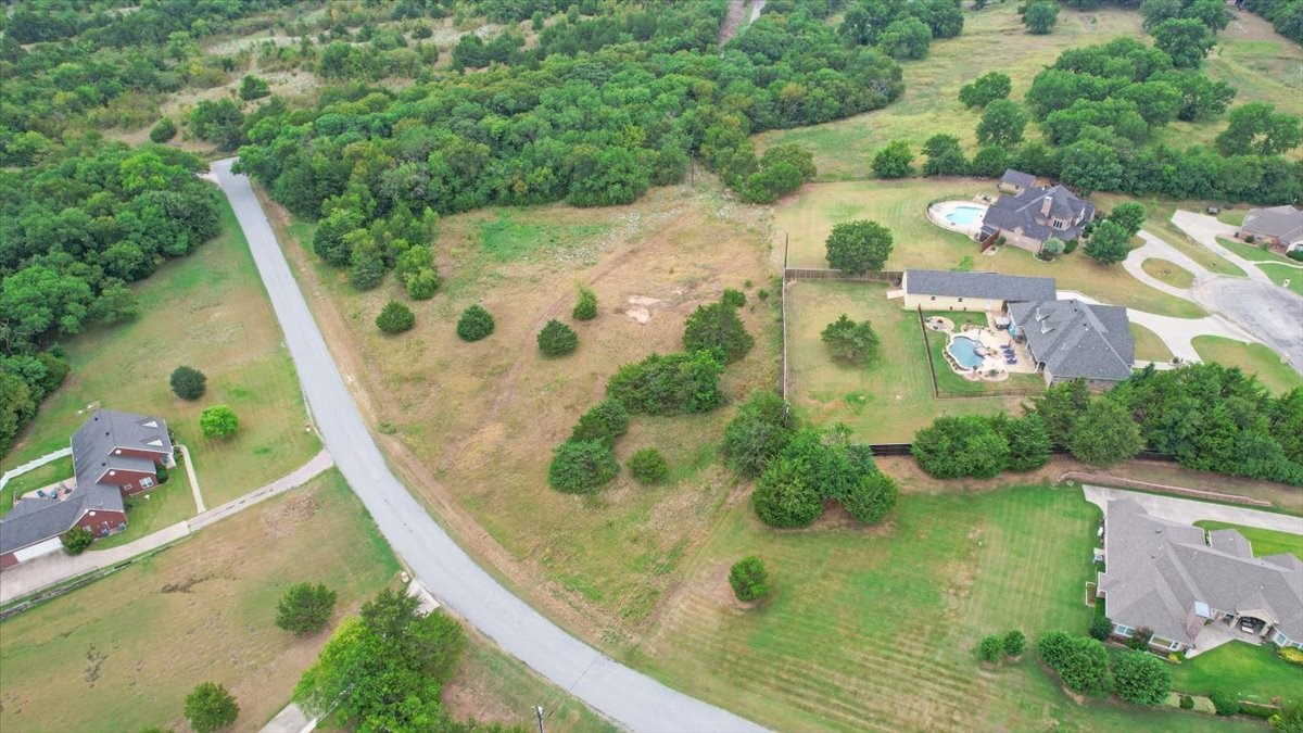 4 Fawn Hollow Trail Denison TX 75020