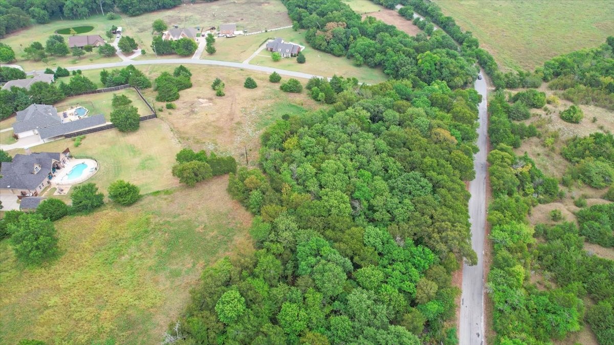 4 Fawn Hollow Trail Denison TX 75020