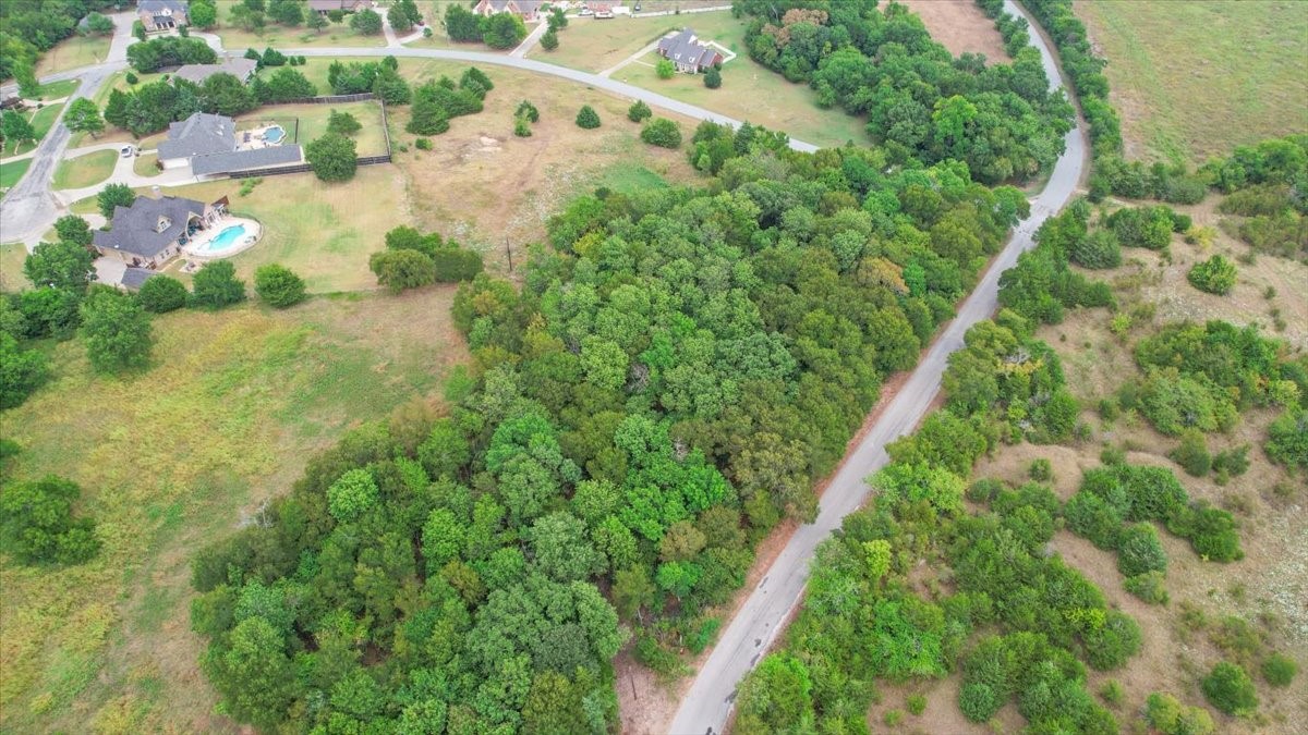 4 Fawn Hollow Trail Denison TX 75020