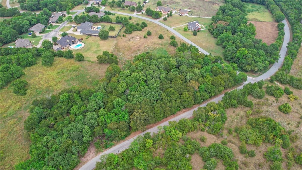 4 Fawn Hollow Trail Denison TX 75020