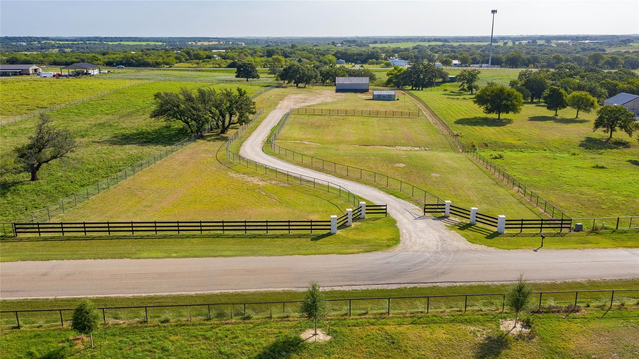109 N Silver Saddle Circle Weatherford TX 76087