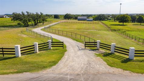 109 N Silver Saddle Circle Weatherford TX 76087