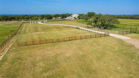 109 N Silver Saddle Circle Weatherford TX 76087