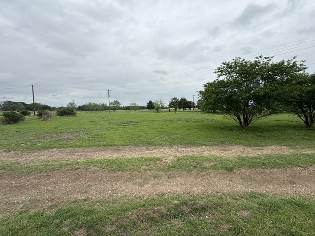4913 N Fm 1752 Savoy TX 75479