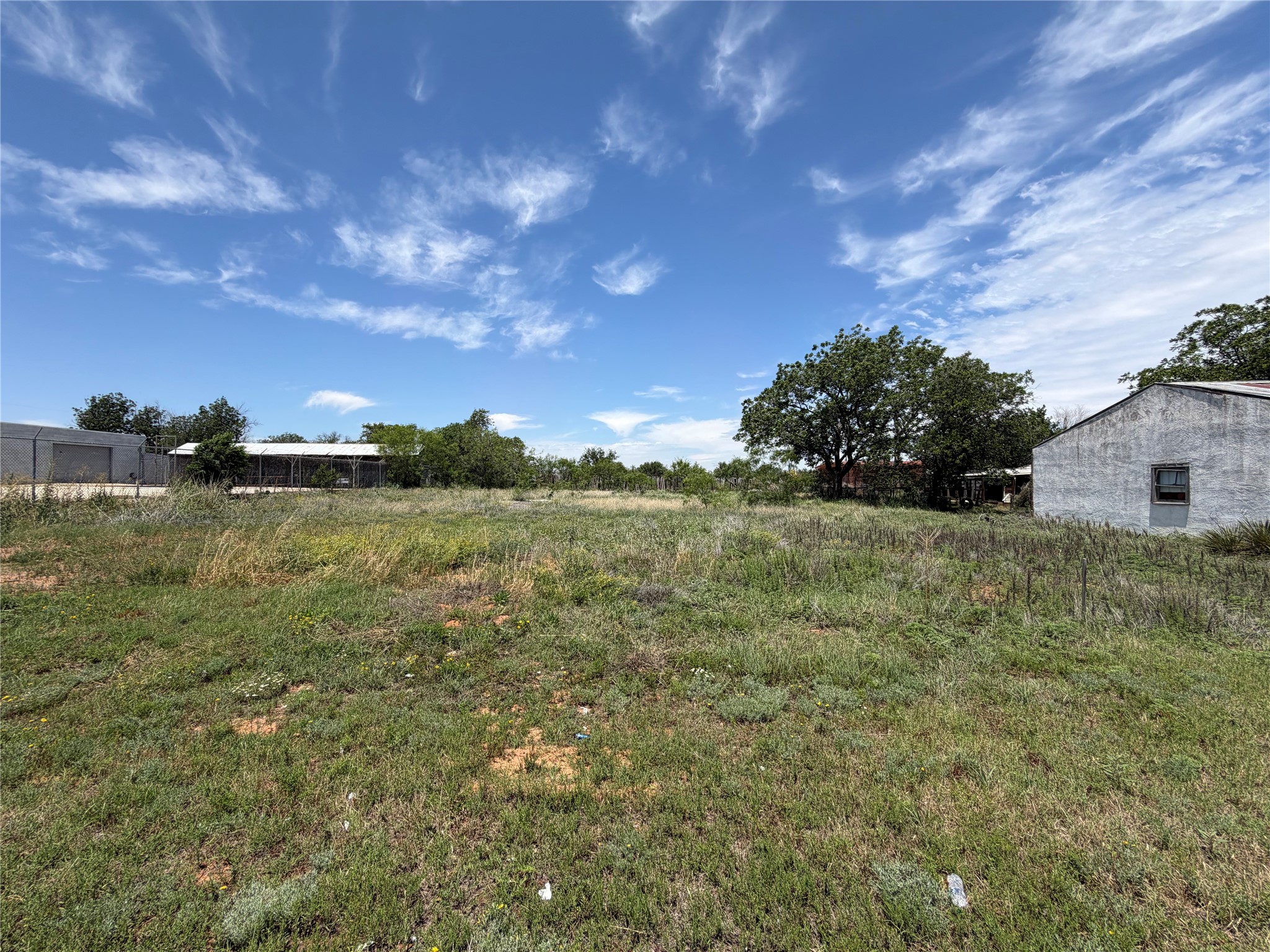 2407 E Broadway Street Sweetwater TX 79556