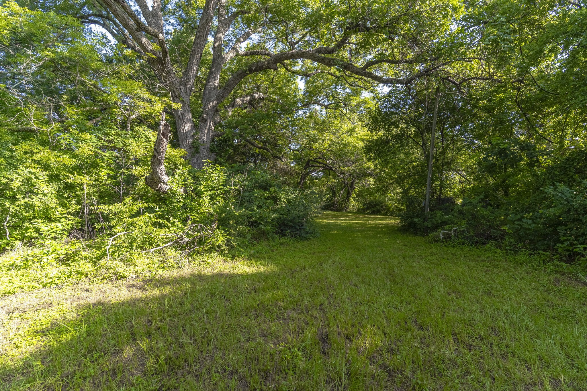 400 W Oak Street Mansfield TX 76063
