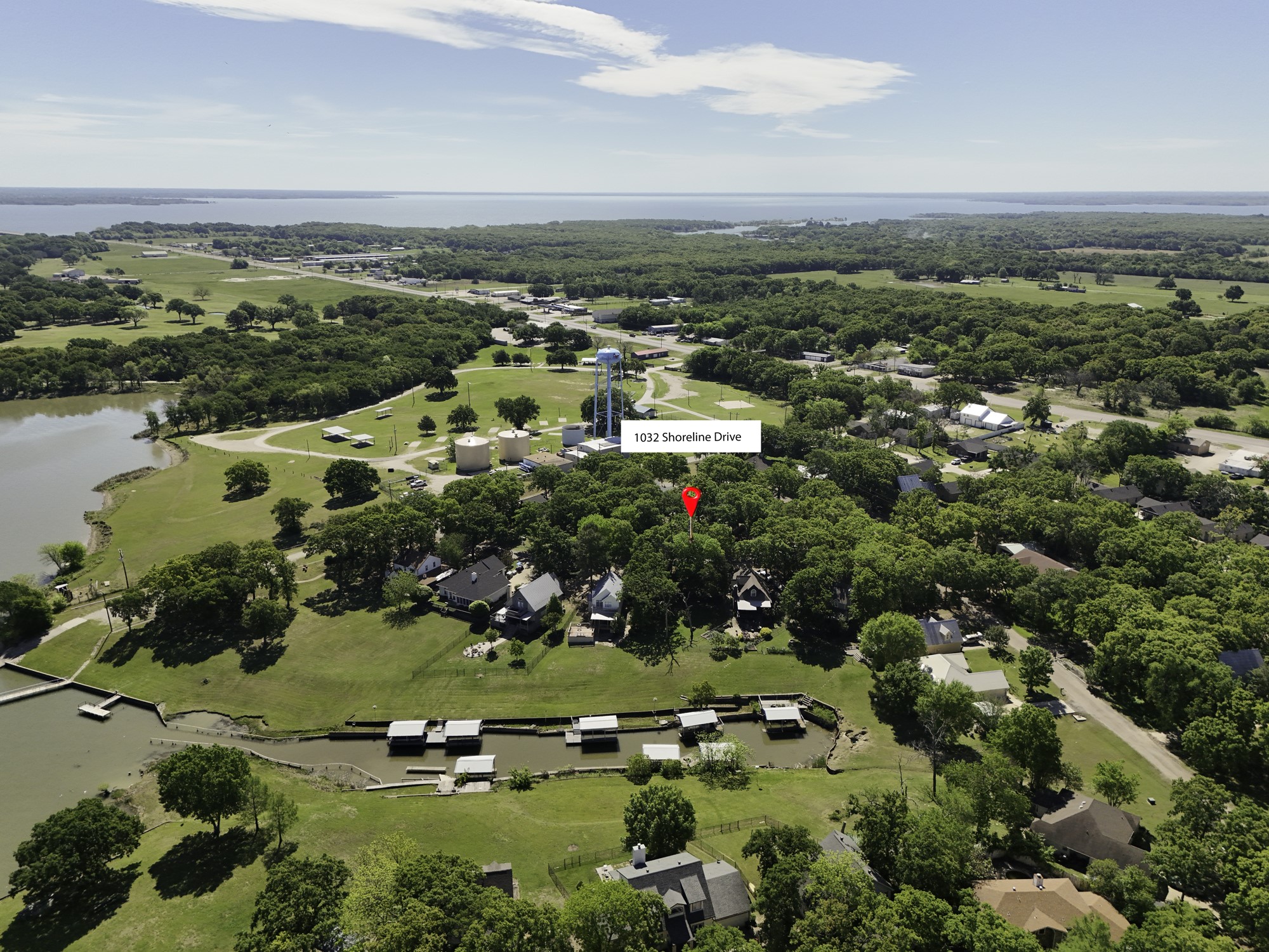 1032 Shoreline Drive West Tawakoni TX 75474