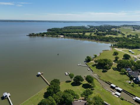1032 Shoreline Drive West Tawakoni TX 75474