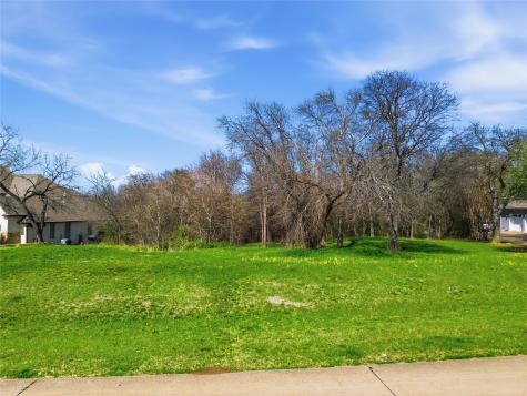 2611 Creekwood Drive Cedar Hill TX 75104