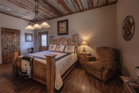 3270 Fm-573 Comanche TX 76442