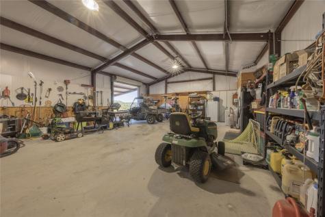 3270 Fm-573 Comanche TX 76442
