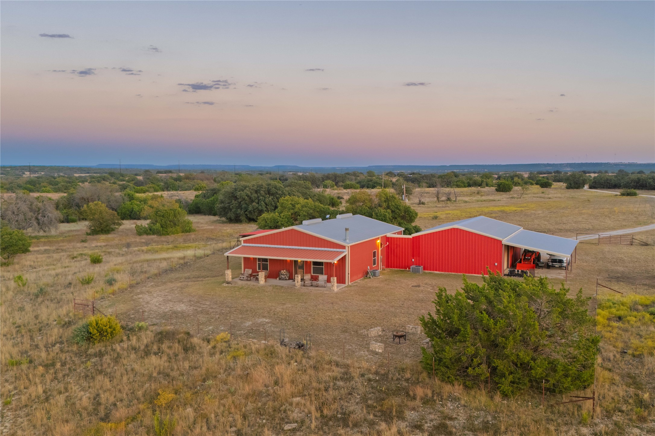 3270 Fm-573 Comanche TX 76442