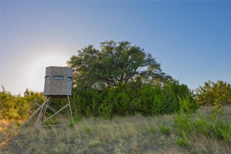 3270 Fm-573 Comanche TX 76442