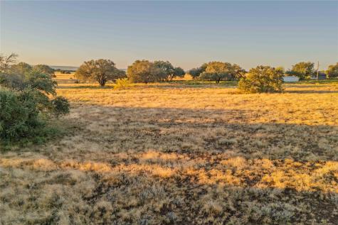 3270 Fm-573 Comanche TX 76442