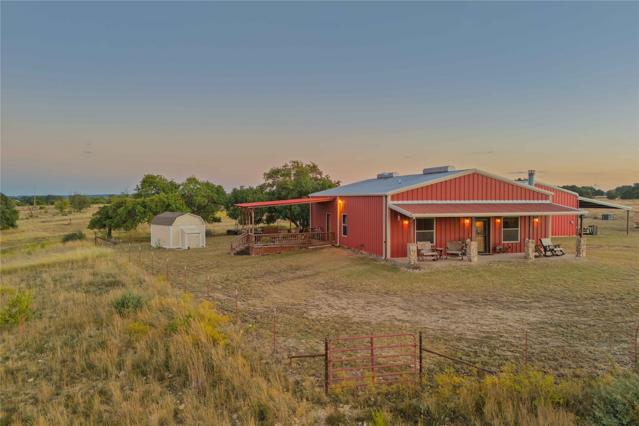 3270 Fm-573 Comanche TX 76442