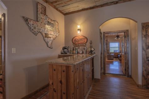 3270 Fm-573 Comanche TX 76442