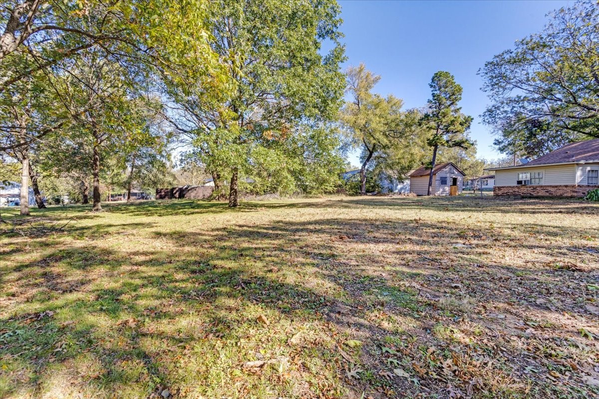 603 W Star Street Denison TX 75020