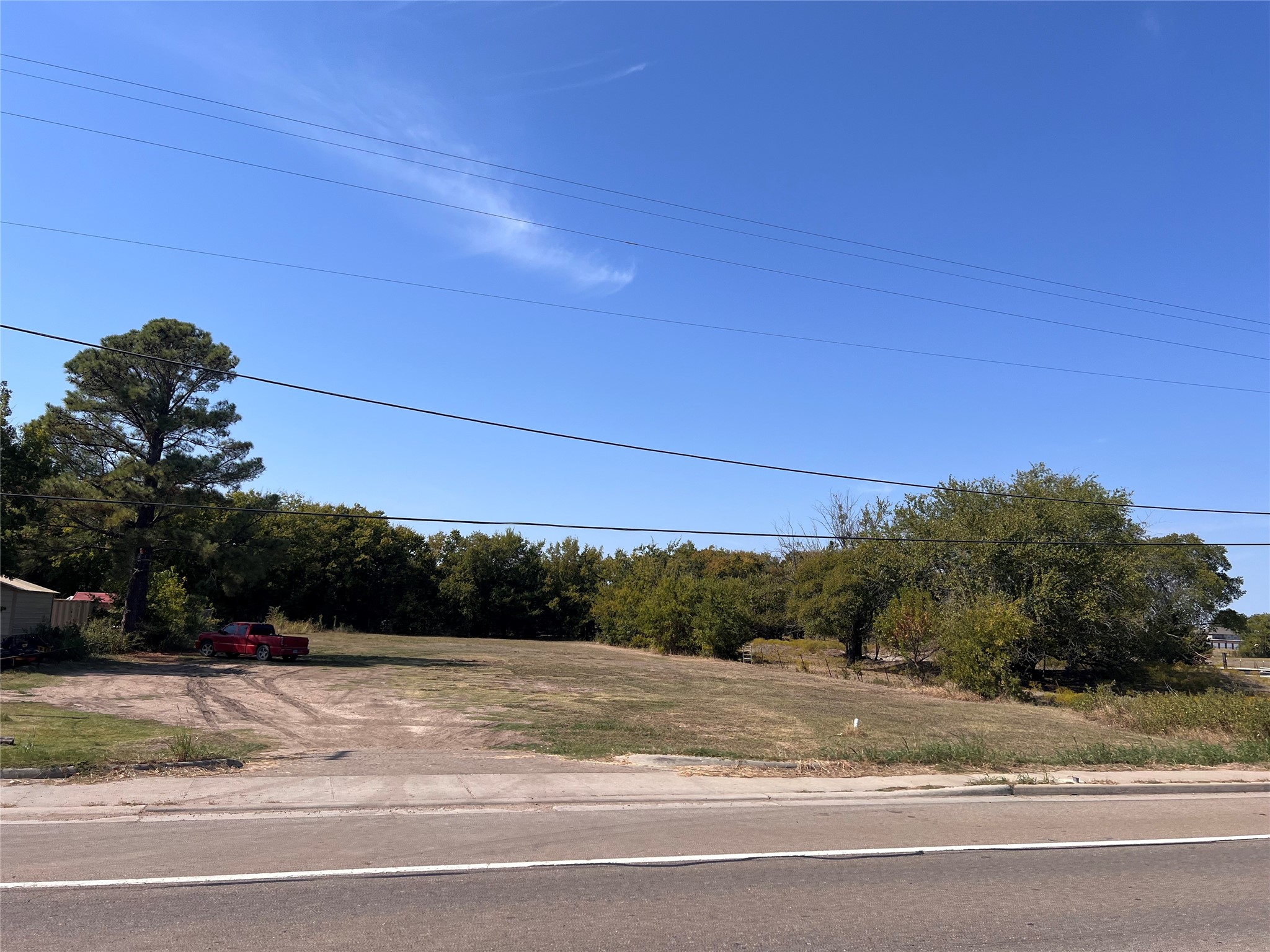 1523 N State Highway 121 Bonham TX 75418