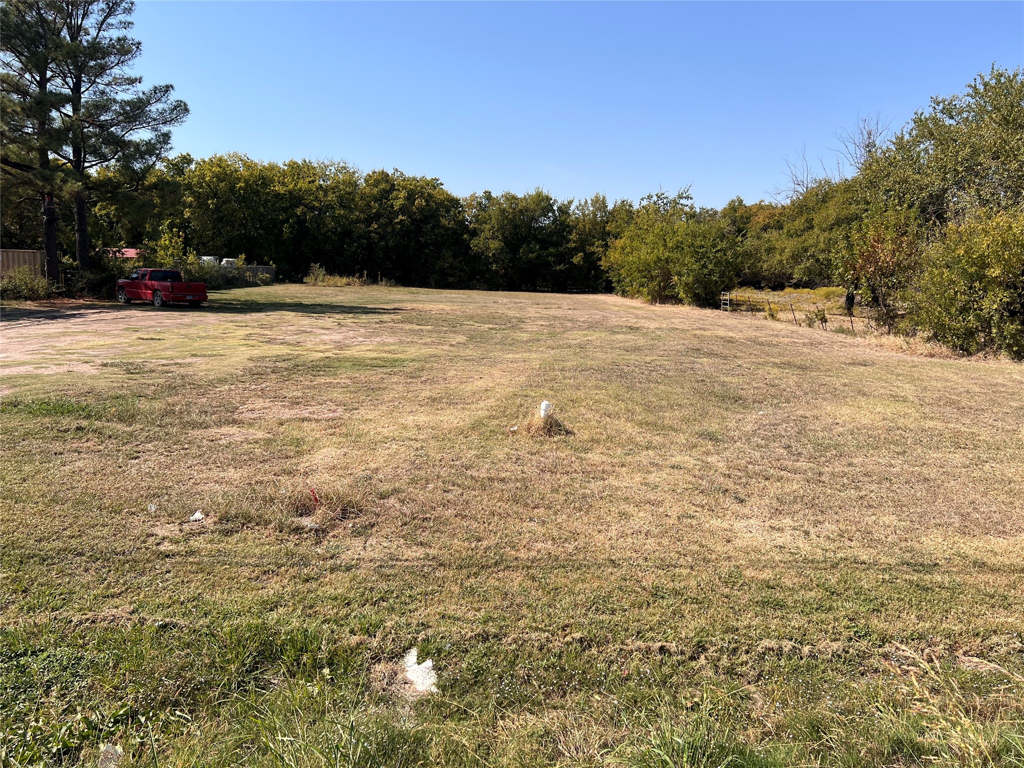 1523 N State Highway 121 Bonham TX 75418