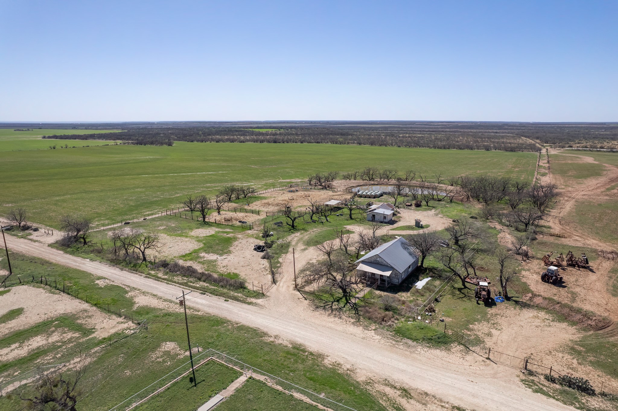 Tbd Cr 300 Coleman TX 76834