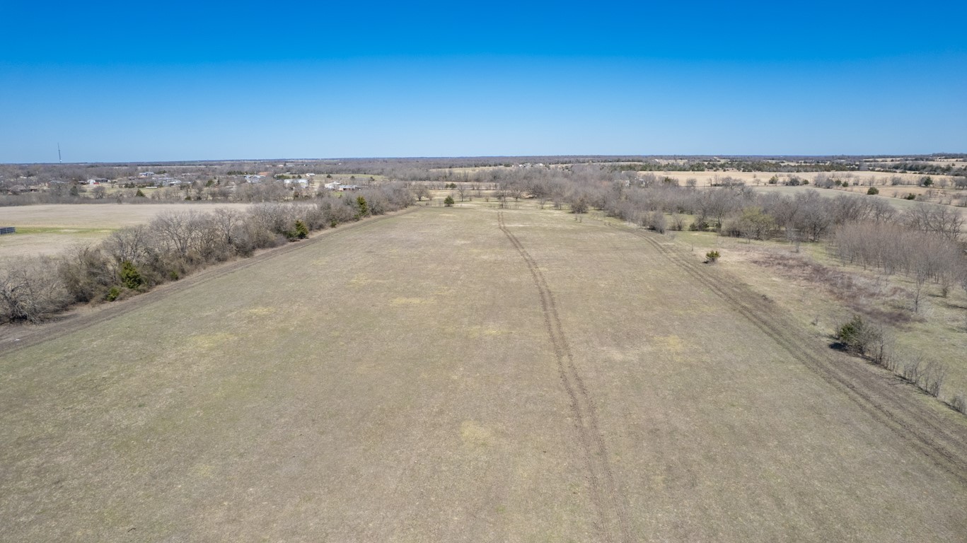 53 Us Highway 69 Celeste TX 75423