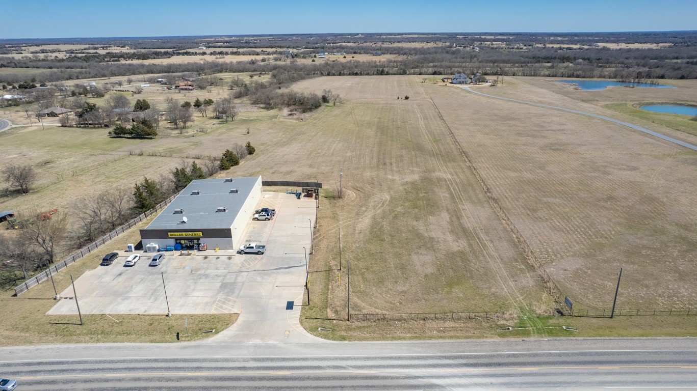 53 Us Highway 69 Celeste TX 75423