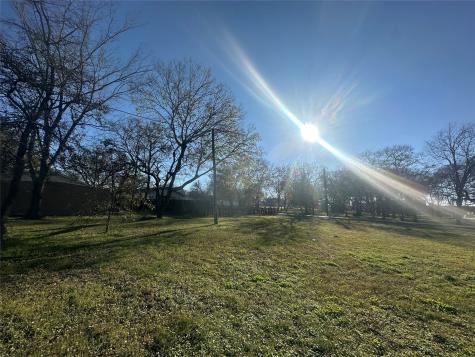 Tbd Freeman Street Ennis TX 75119