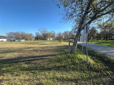 Tbd Freeman Street Ennis TX 75119