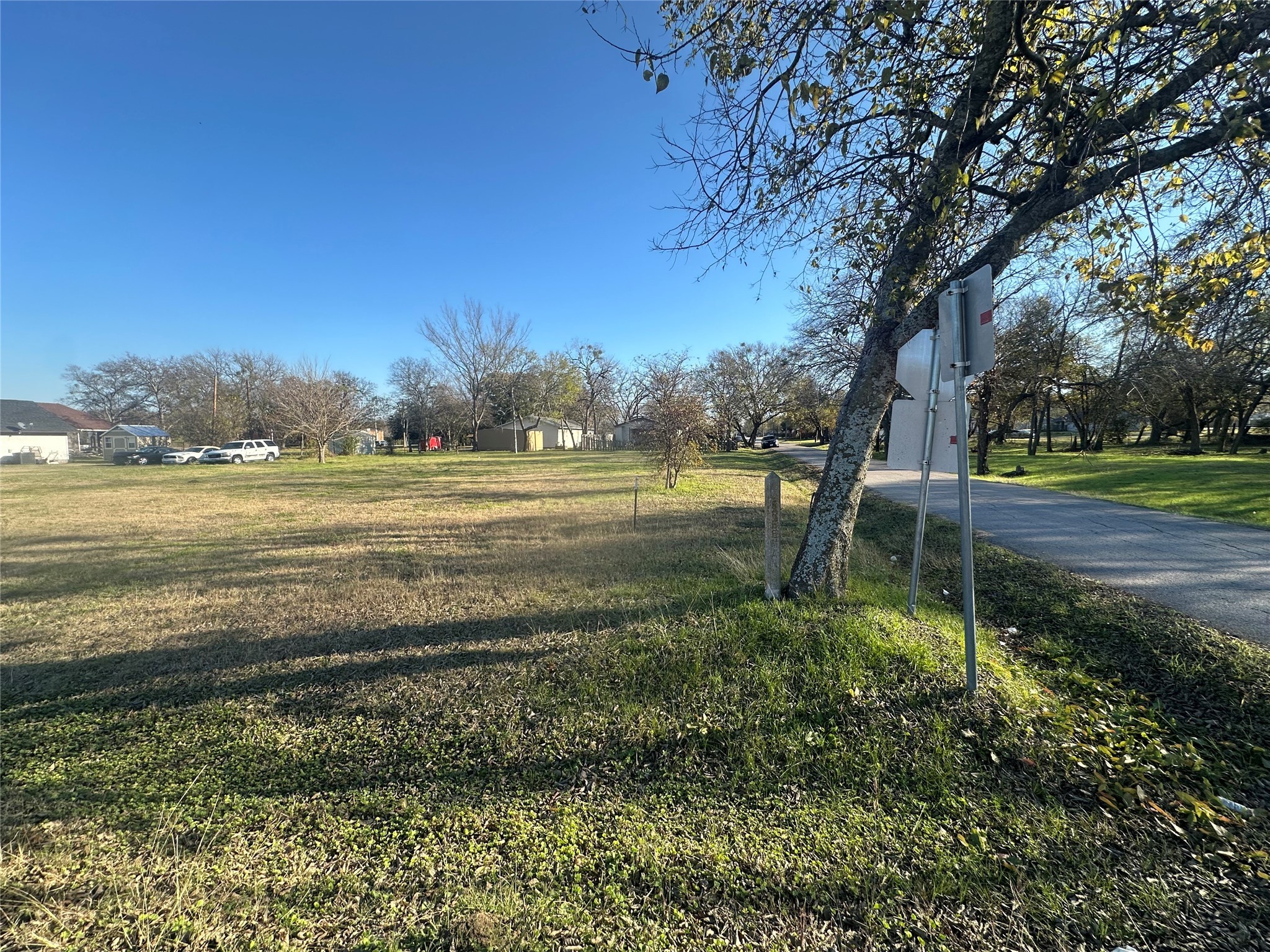 Tbd Freeman Street Ennis TX 75119