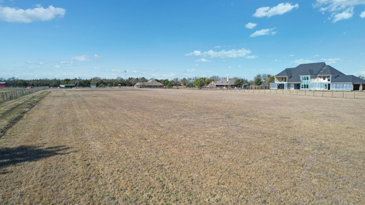 1.74 Ac Cr 377 Van Alstyne TX 75495