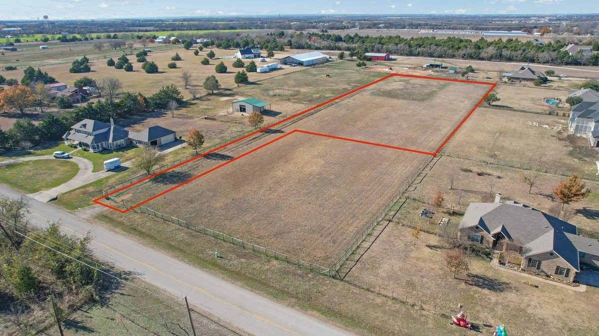 1.74 Ac Cr 377 Van Alstyne TX 75495