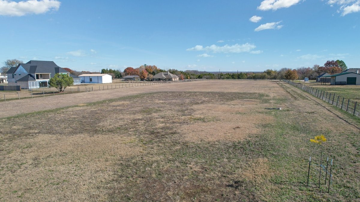 1.74 Ac Cr 377 Van Alstyne TX 75495