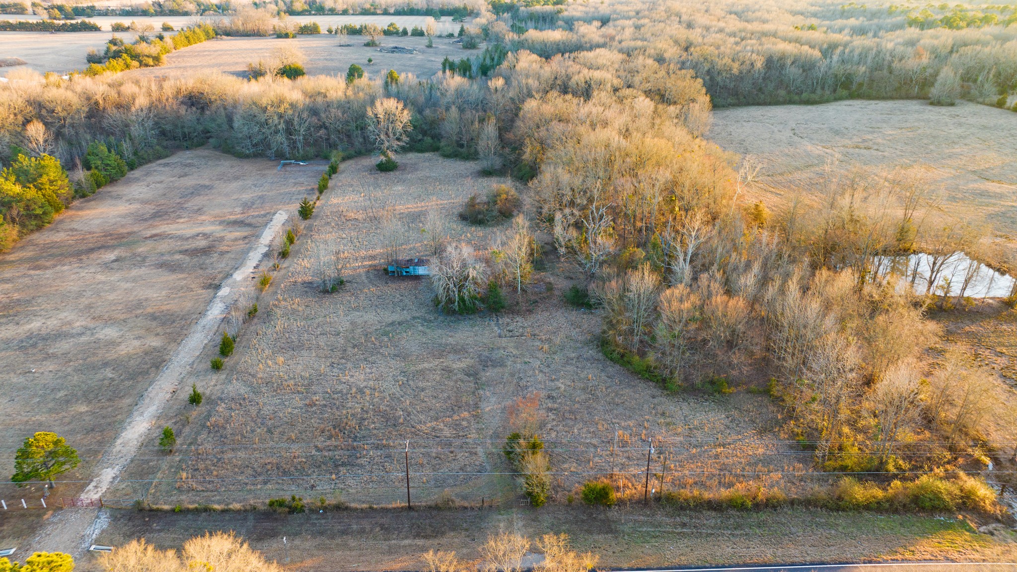 6490 Fm 1701 Avery TX 75554