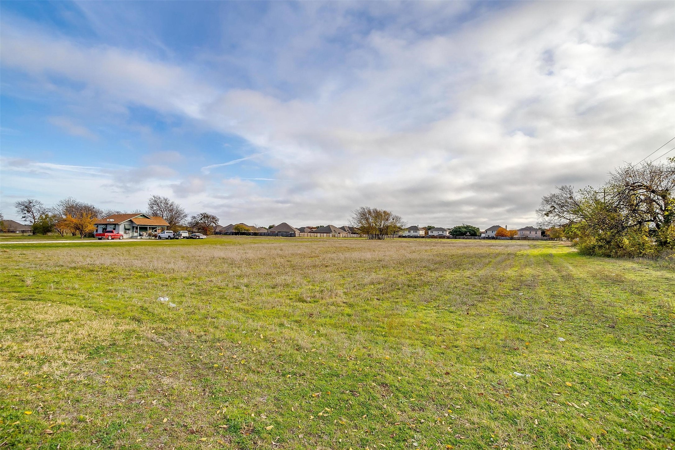 1101 E Main Street Crowley TX 76036