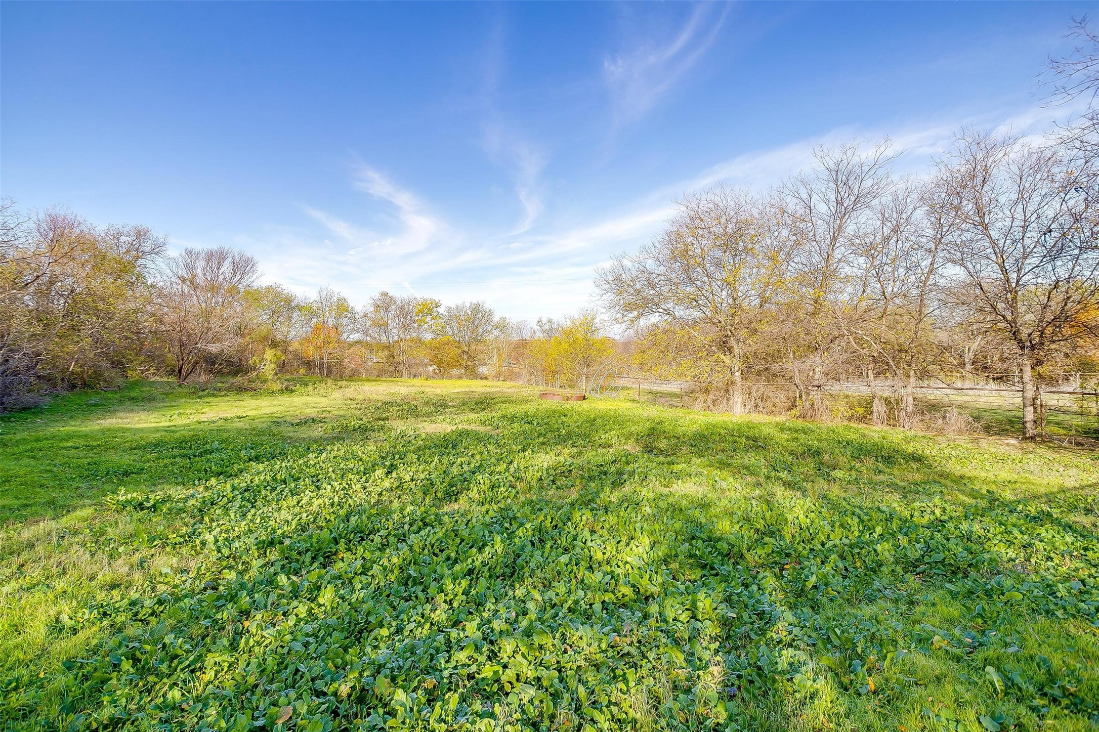 1101 E Main Street Crowley TX 76036