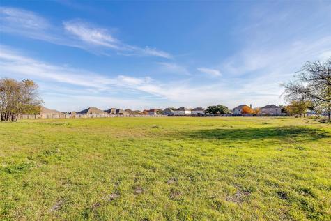 1101 E Main Street Crowley TX 76036
