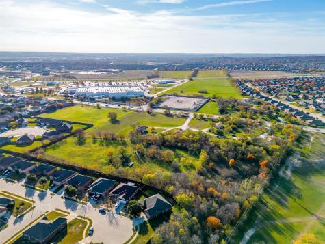 1101 E Main Street Crowley TX 76036