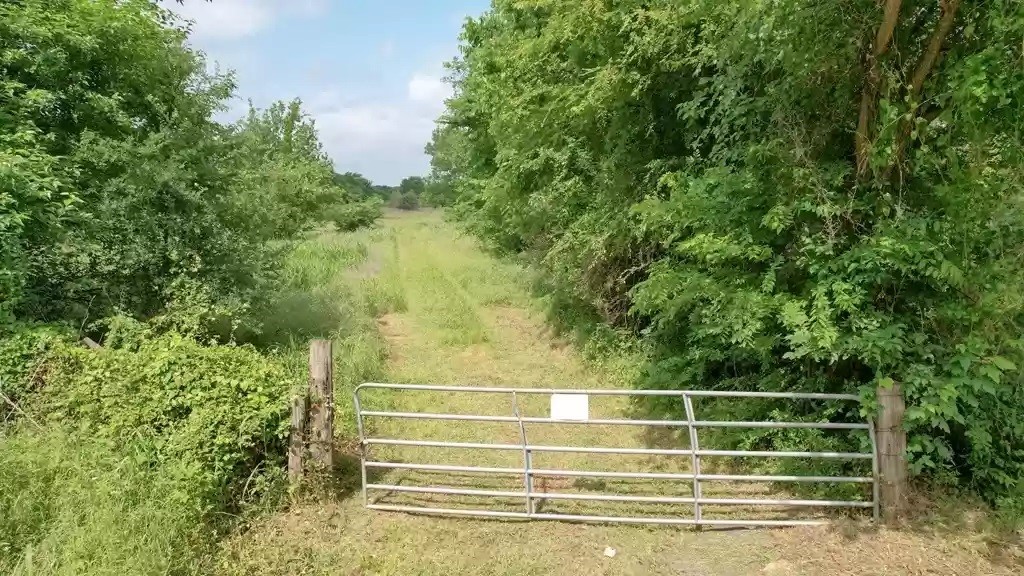 Tbd Tolosa Road Kemp TX 75143