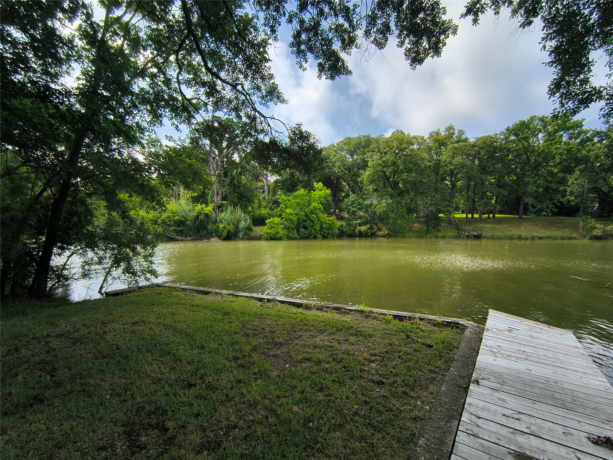 180 Arrowhead Street Mabank TX 75156