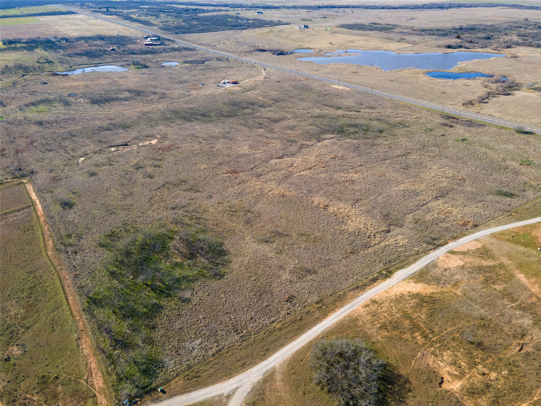 Tract 3 82 Highway Henrietta TX 76365