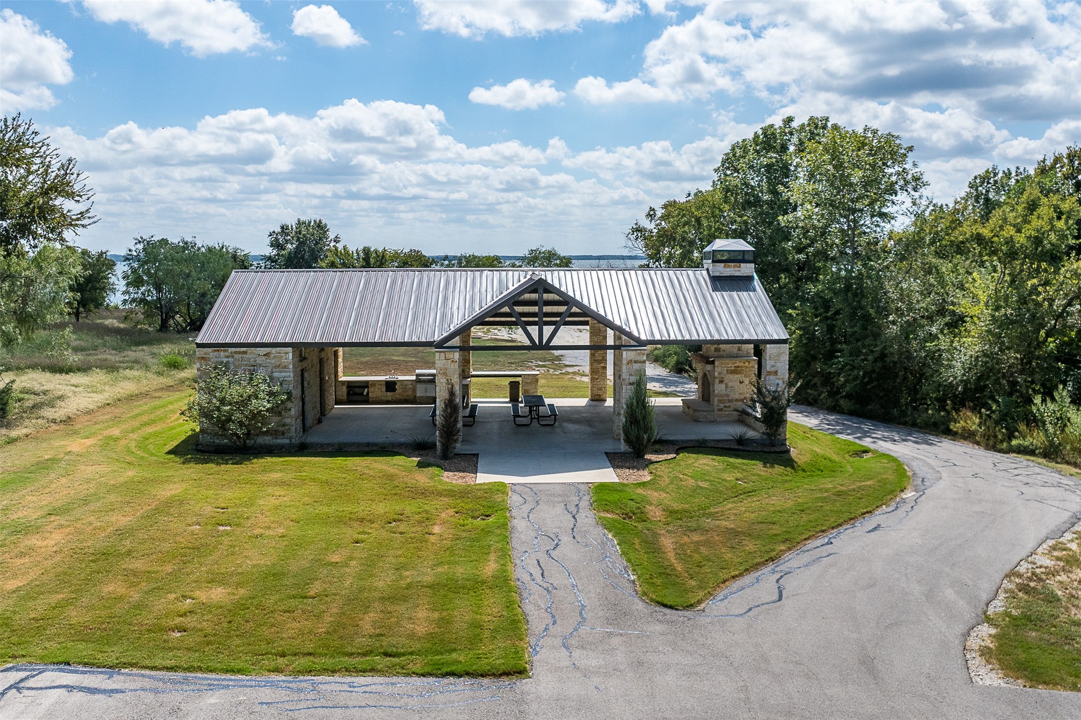 49 Stillwater Shores Road Eureka TX 75109