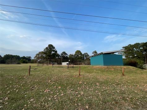 224,208 E Cherokee Bullard TX 75757