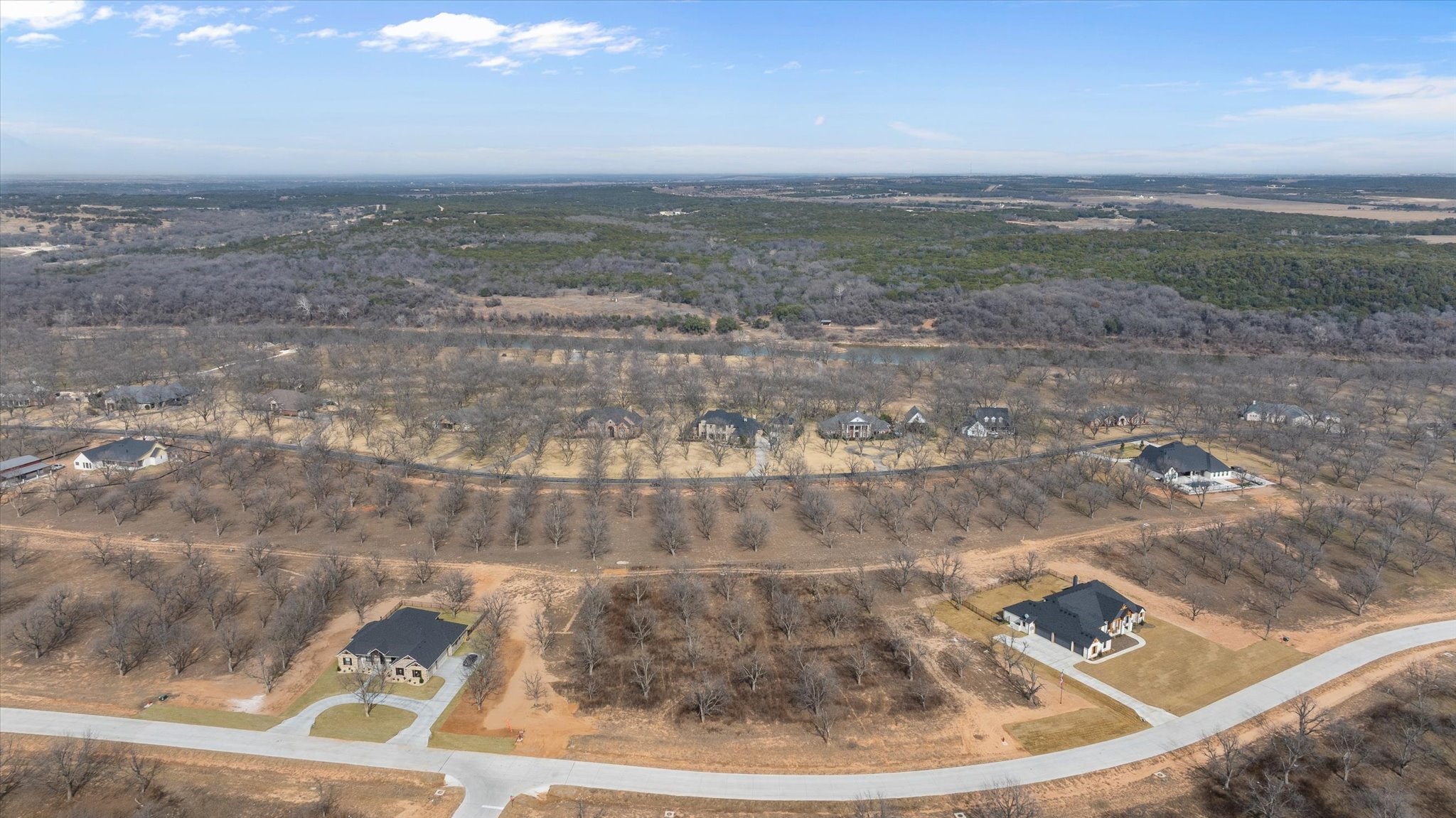 2142 E Landings N Granbury TX 76049