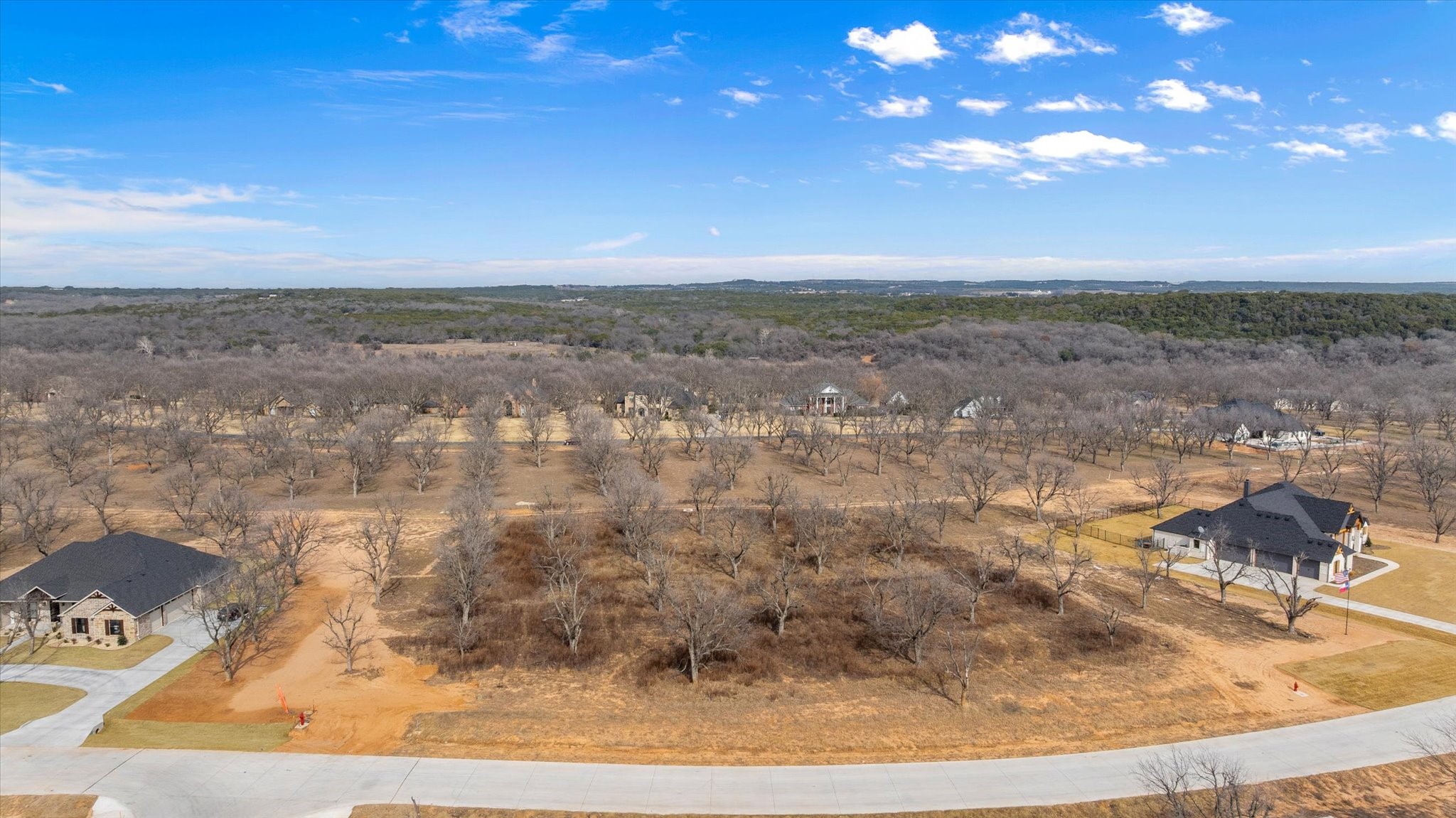 2142 E Landings N Granbury TX 76049