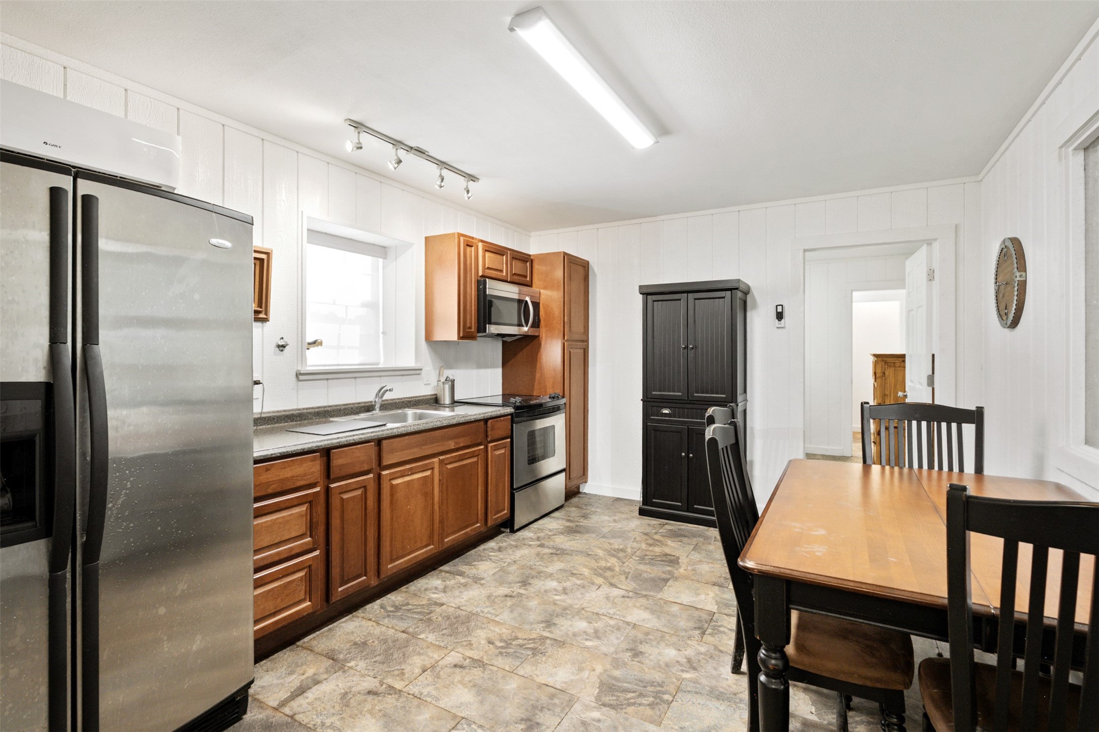18971 Us Highway 287 N Tennessee Colony TX 75861