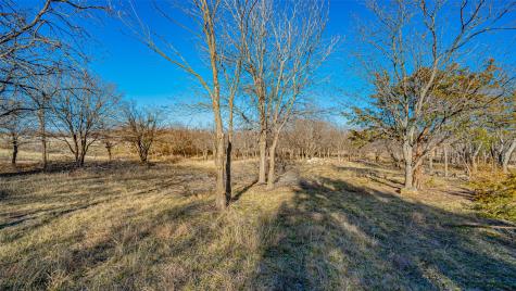 1725 S Las Vegas Trail White Settlement TX 76108